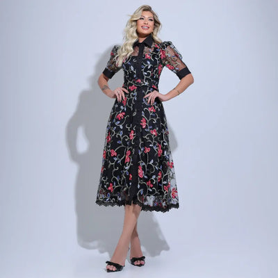 Vestido Feminino Preto Bordado Floral Midi Floreari