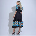 Vestido feminino bordado elegante