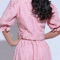 Conjunto Feminino Rosa Detalhes Bordado Floreari