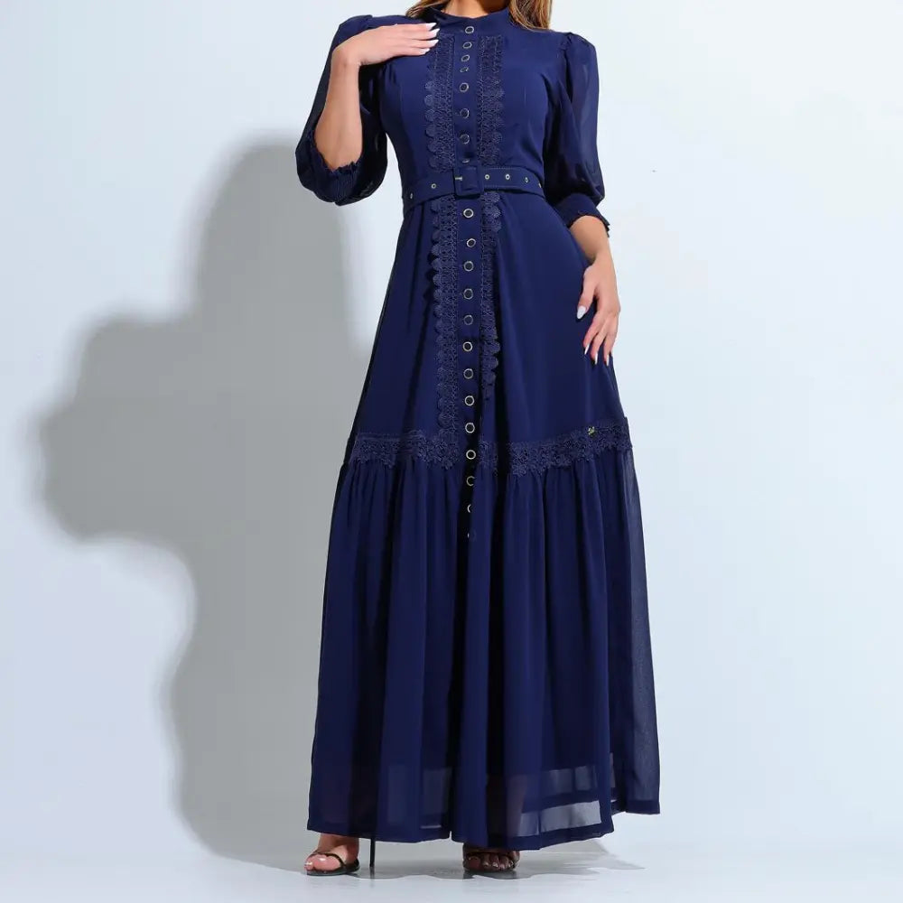 Vestido Melissa Azul Marinho em Musseline com Botões Frontais e Detalhes em Guipir - FL97