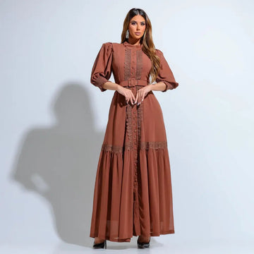 Vestido Melissa Terracota em Musseline com Botões Frontais e Detalhes em Guipir - FL99