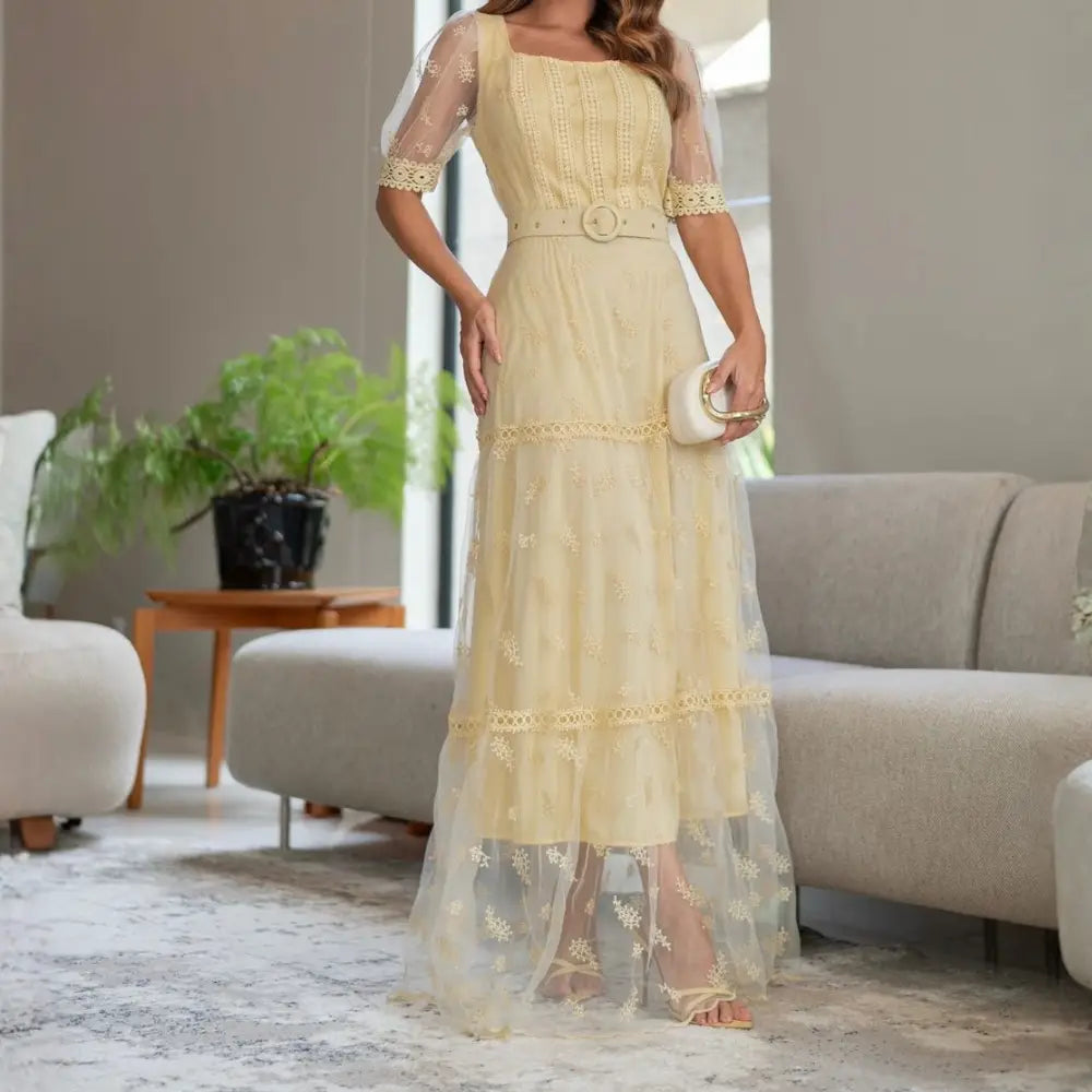 Vestido Feminino Patrícia Amarelo em Tule Bordado com Renda Gripir - FL85
