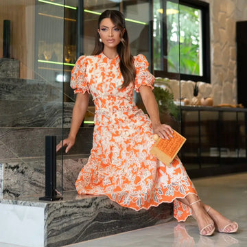 Vestido Valéria em Algodão Bordado Laranja Richelieu com Gola Alta - FL93
