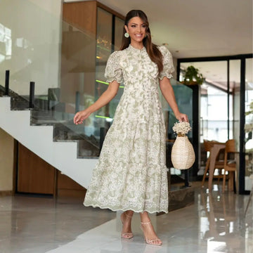 Vestido Valéria em Algodão Bordado Verde Richelieu com Gola Alta - FL91