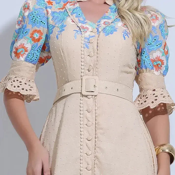 Vestido Feminino Bege Bordado Floral Manga Bufante Floreari