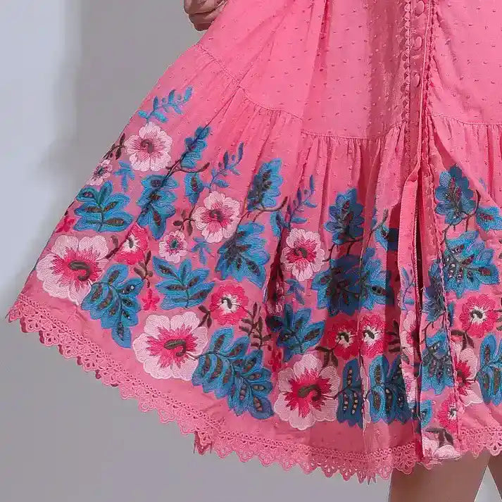 Vestido Feminino Rosa Bordado Floral Midi Modesto Floreari
