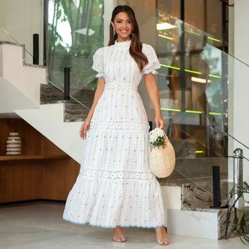 Vestido Viviane em Laise Branco c/ Azul com Gola Alta e Renda Guipir - FL87